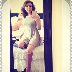 Meet your Posher, Charito